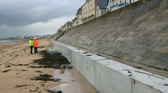 Saint-Malo ( 35 ) - Digue Palmié